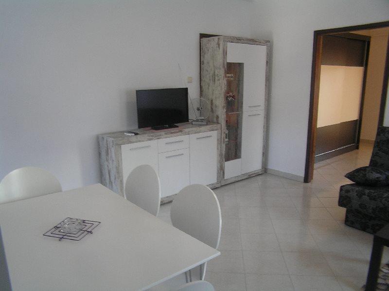 Deda Apartments Pag Town Extérieur photo